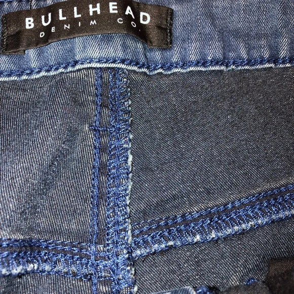 Bullhead sz 29 distressed high rise skinniest jeans - Picture 3 of 5